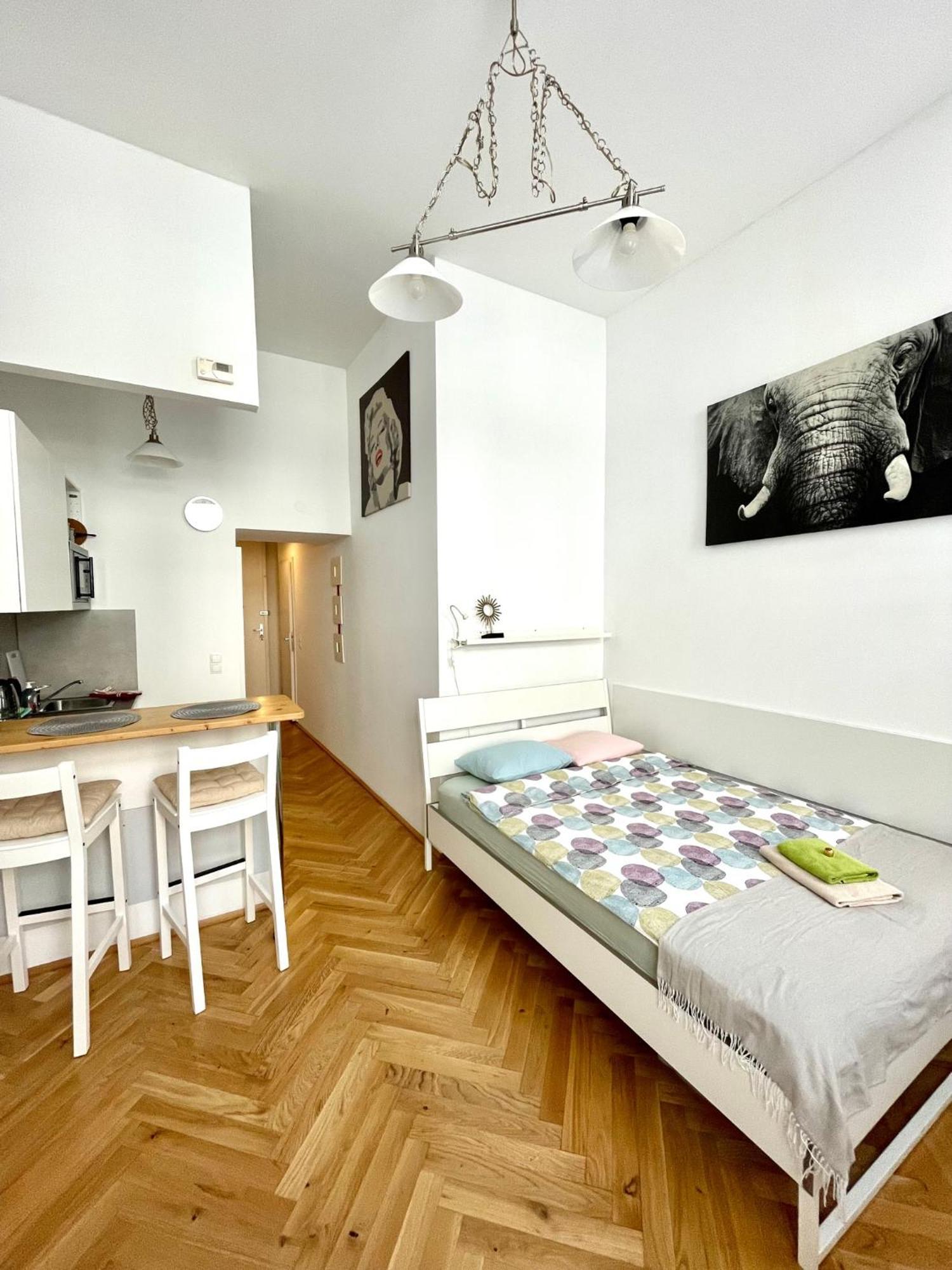 Centra And Simple To Reach Apartamento Viena Exterior foto